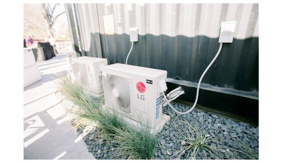 AC Supply Features The Home Of Ron Sturgeon And Linda Allen At LG Fest 2022