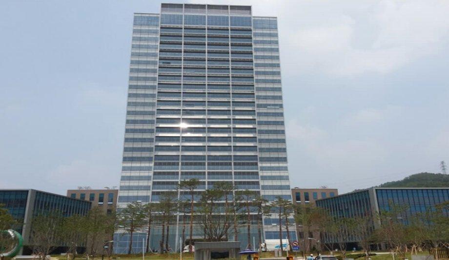 AET Flexible Space Discusses Adopting Underfloor Air Conditioning In Tall Buildings