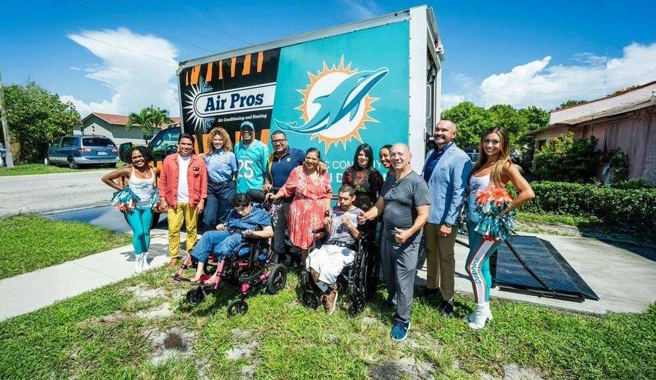 Miami Dolphins And Air Pros USA Provide AC Units In Need