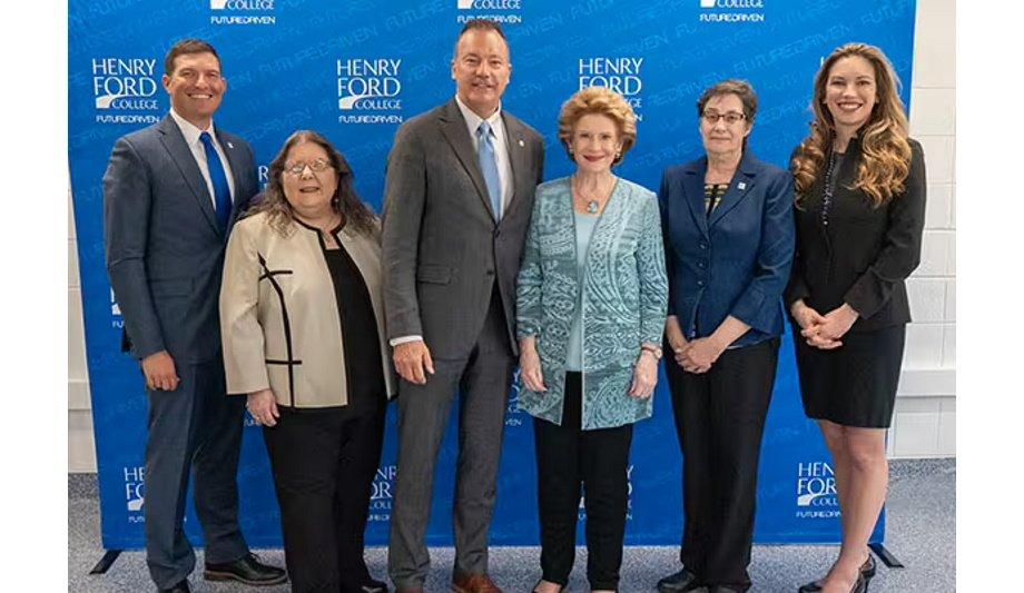 Michigan Community Celebrates Henry Ford College And Johnson Controls Investments In A Sustainable Energy Future