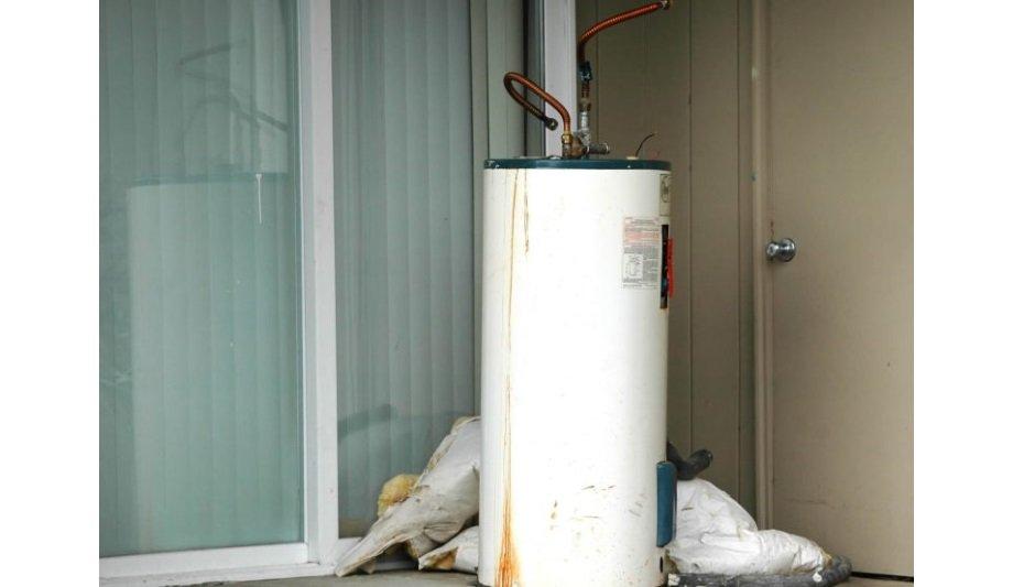 Pratt Plumbing Explains How To Switch The Fuel Source Of The Home Water Heater